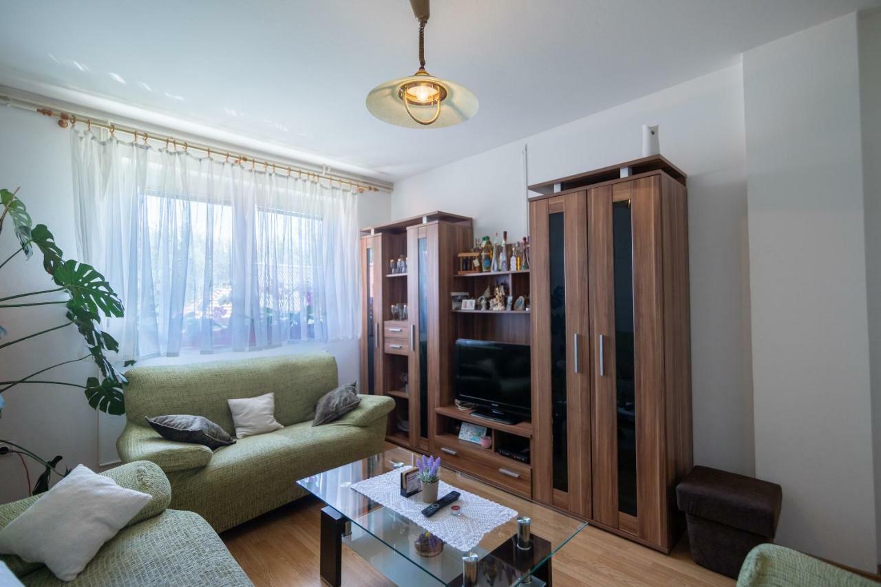 Villa House Marijana Smoljanac Esterno foto